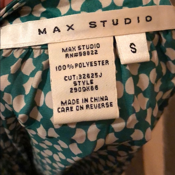 Green and beige dress - Picture 8 of 8